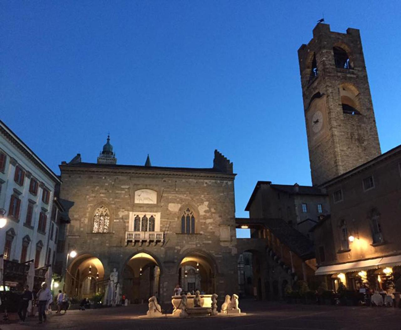 Casa Vacanze Margarita Bergamo Eksteriør billede